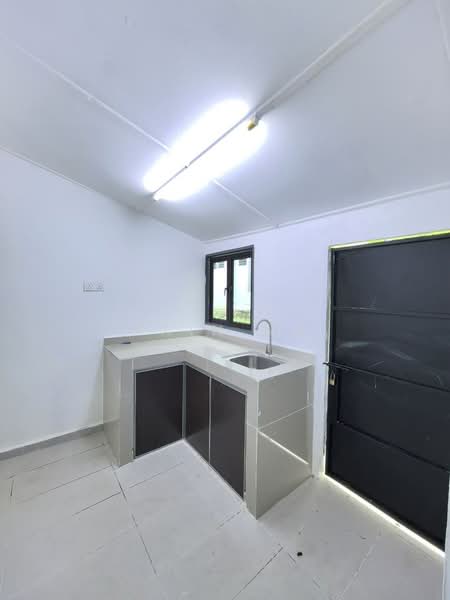 Rumah Teres 2 Tingkat untuk Dijual di Johor Bahru (Johor) - Rain Ng - Kitchen - PropertyGuru.com.my