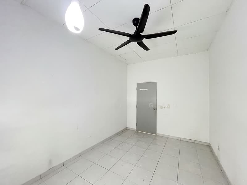 2-storey Terraced House for Sale in Shah Alam (Selangor) - Charlie Gan - PropertyGuru.com.my