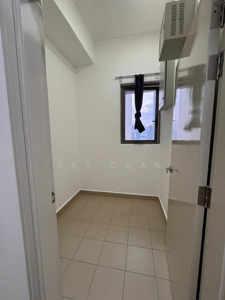 Condominium for Sale at KM1 East - Sky Chan - Interior - PropertyGuru.com.my