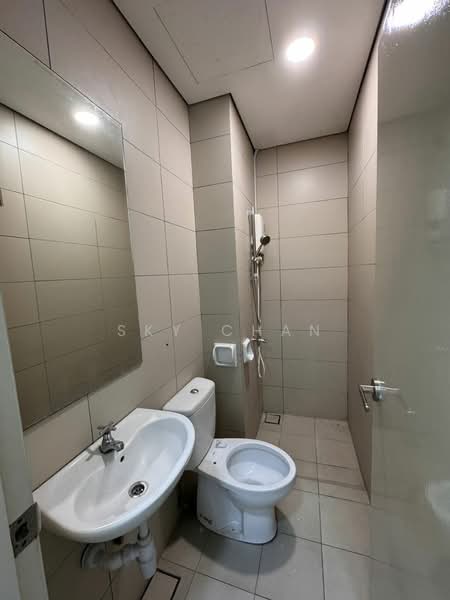 Condominium for Sale at KM1 East - Sky Chan - Bathroom - PropertyGuru.com.my