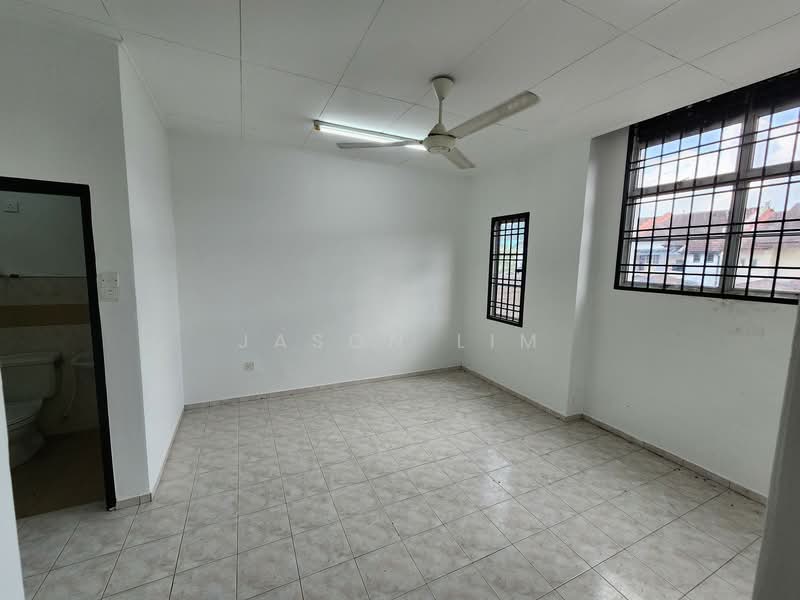 Rumah Teres 2 Tingkat untuk Dijual di Bandar Seri Alam (Masai) - Jason Lim - Interior - PropertyGuru.com.my