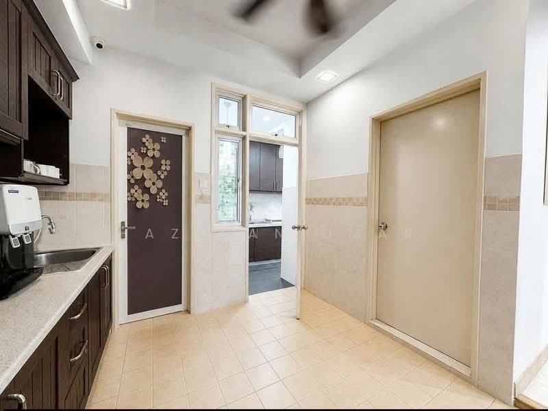 Cluster House for Sale in Setia Alam (Selangor) - Hazeman Omar - Kitchen - PropertyGuru.com.my