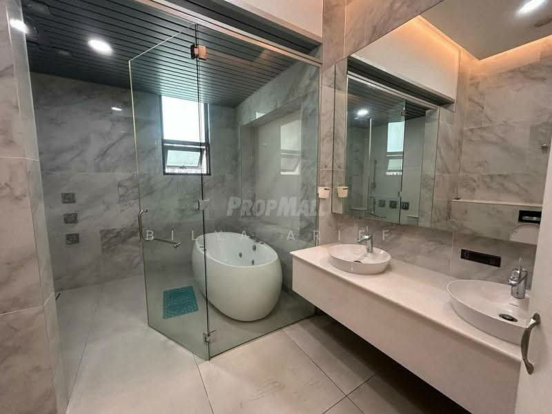 Bungalow for Sale in Country Heights Damansara (Kuala Lumpur) - BILYA ARIFF - Bathroom - PropertyGuru.com.my