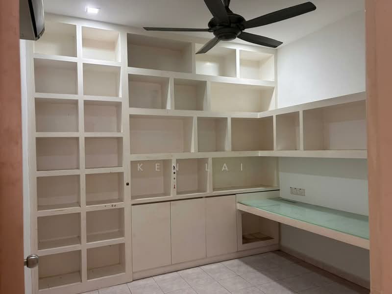 2-storey Terraced House for Rent in Bayu Damansara (Petaling Jaya) - Ken Lai - Study - PropertyGuru.com.my