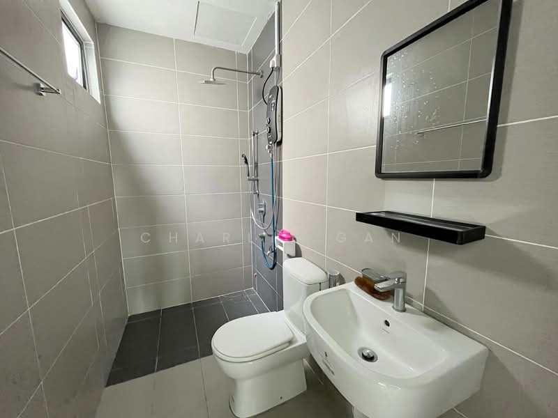 Semi-Detached House for Sale in Canary Garden (Klang) - Charlie Gan - Bathroom - PropertyGuru.com.my