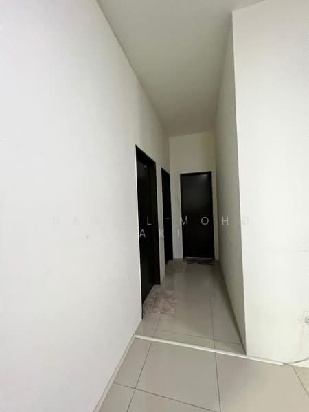 Semi-Detached House for Sale in Klang (Selangor) - Danial Mohd Zaki - Corridor - PropertyGuru.com.my