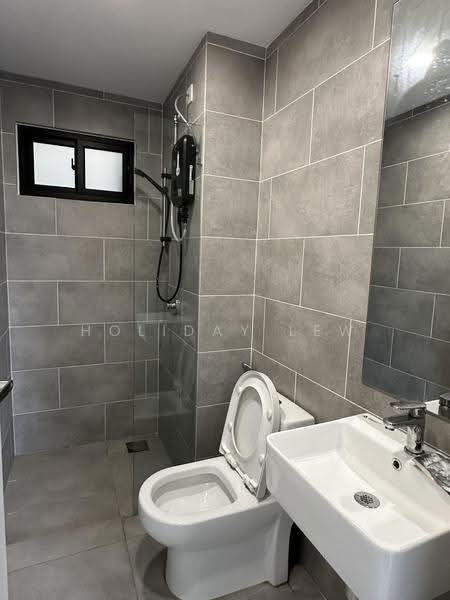 Kediaman Servis untuk Disewa di The Tropika - Holiday Lew - Bathroom - PropertyGuru.com.my