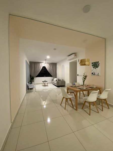 Servis Apartment untuk Disewa di Parc 3 - Eric Tham - Living Room - PropertyGuru.com.my
