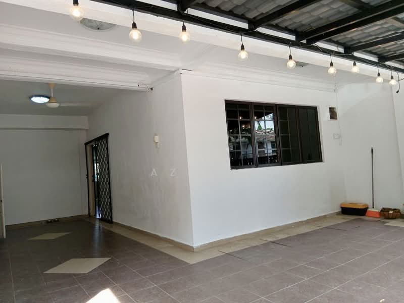 2-storey Terraced House for Sale in Ampang Jaya (Ampang) - Azmi . - Entrance - PropertyGuru.com.my