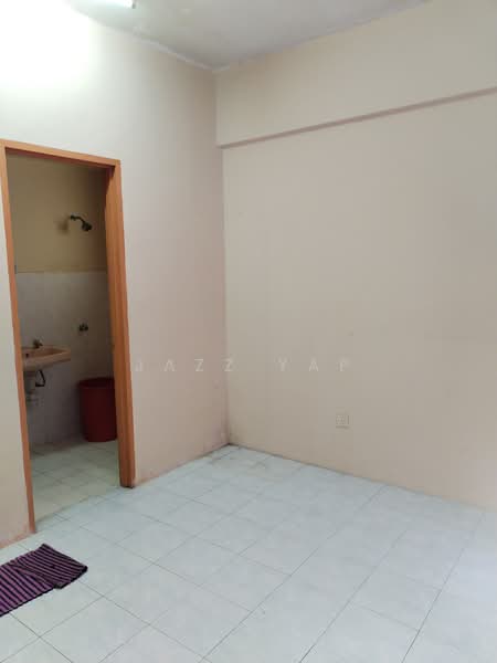 Pangsapuri untuk Disewa di Sri Ria Apartments - Jazz Yap - Bathroom - PropertyGuru.com.my