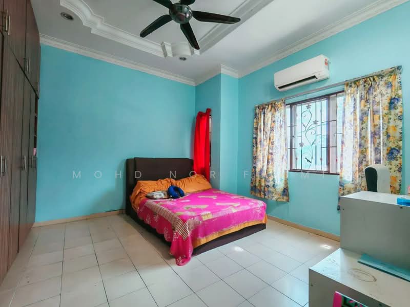 2-storey Terraced House for Sale in Taman Puncak Saujana (Kajang) - Mohd Nor Fahmi - PropertyGuru.com.my