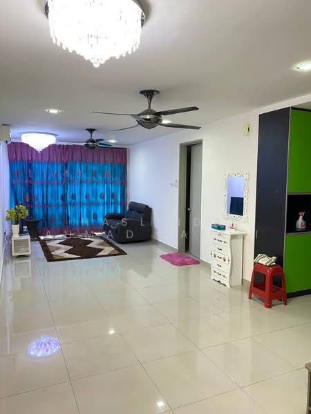 Condominium for Rent at Suasana Lumayan - Haslinda Ahmad Razali - Living Room - PropertyGuru.com.my