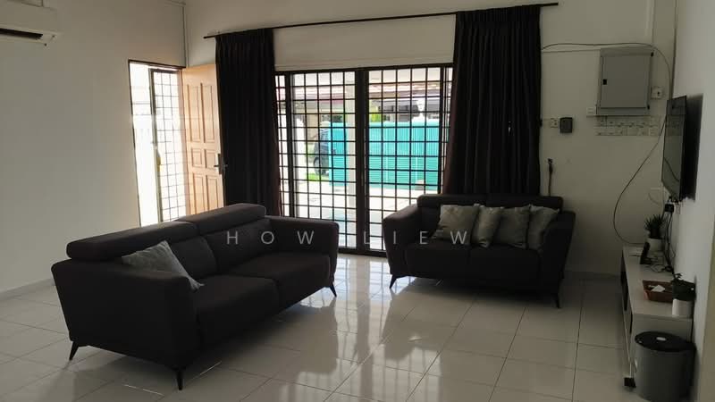 Rumah Berkembar untuk Disewa di Melaka (Melaka) - How Liew - Living Room - PropertyGuru.com.my