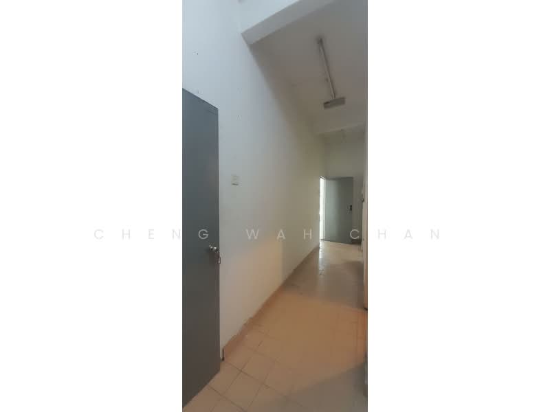Office for Rent in Putra Heights (Subang Jaya) - Cheng Wah Chan - Corridor - PropertyGuru.com.my