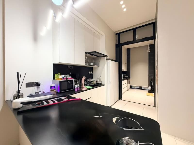 2-storey Terraced House for Sale in Puteri Harbour (Iskandar Puteri (Nusajaya)) - Yik Tat - Kitchen - PropertyGuru.com.my