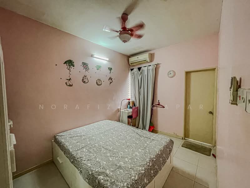 Rumah Teres 2 Tingkat untuk Dijual di D'alpinia (Puchong) - NoraFizah Gapar - Bedroom - PropertyGuru.com.my