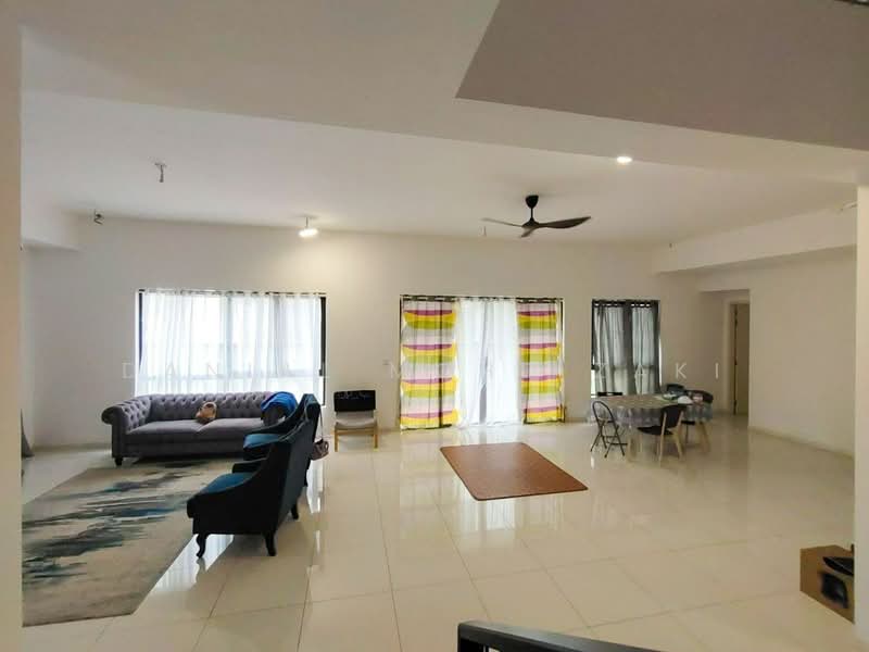 Rumah Berkembar untuk Dijual di Telok Panglima Garang (Selangor) - Danial Mohd Zaki - Living Room - PropertyGuru.com.my