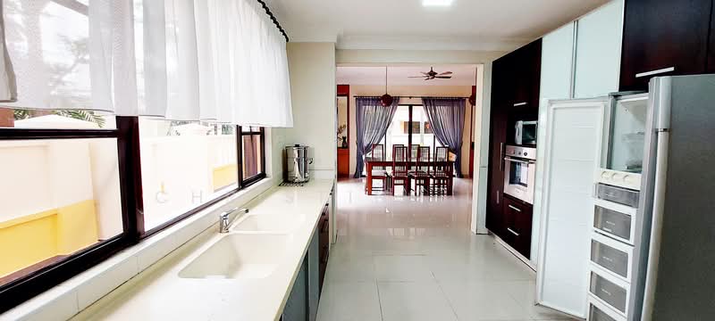 Bungalow for Rent in Aman Suria (Petaling Jaya) - Christine Lim - Dry Kitchen - PropertyGuru.com.my