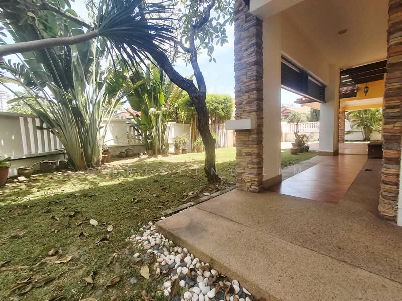 Bungalow for Rent in Aman Suria (Petaling Jaya) - Christine Lim - Garden - PropertyGuru.com.my
