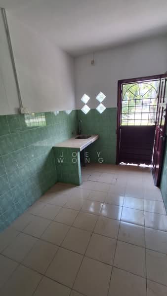 Rumah Teres 2 Tingkat untuk Dijual di Taman Putra Prima (Puchong) - Joey Wong - Kitchen - PropertyGuru.com.my