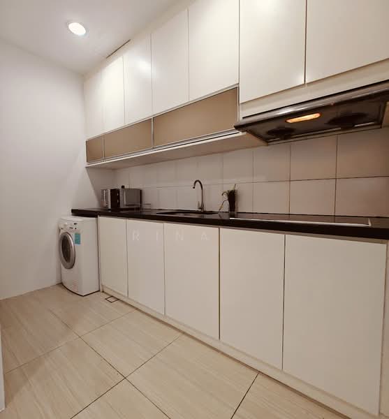 Servis Apartment untuk Dijual di Serviced Residence @ Binjai 8 - Rina . - Kitchen - PropertyGuru.com.my