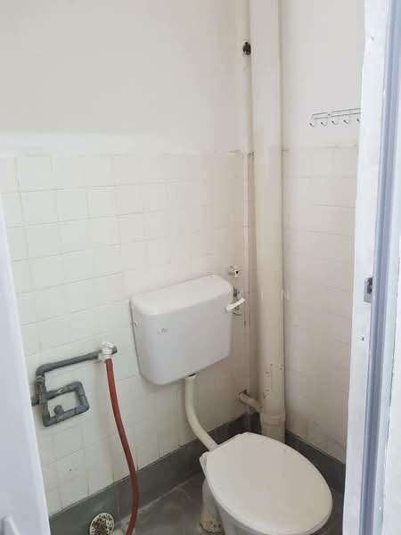 Rumah Teres 2 Tingkat untuk Dijual di Taman Mulia Jaya (Ampang) - Nurashekin . - Bathroom - PropertyGuru.com.my