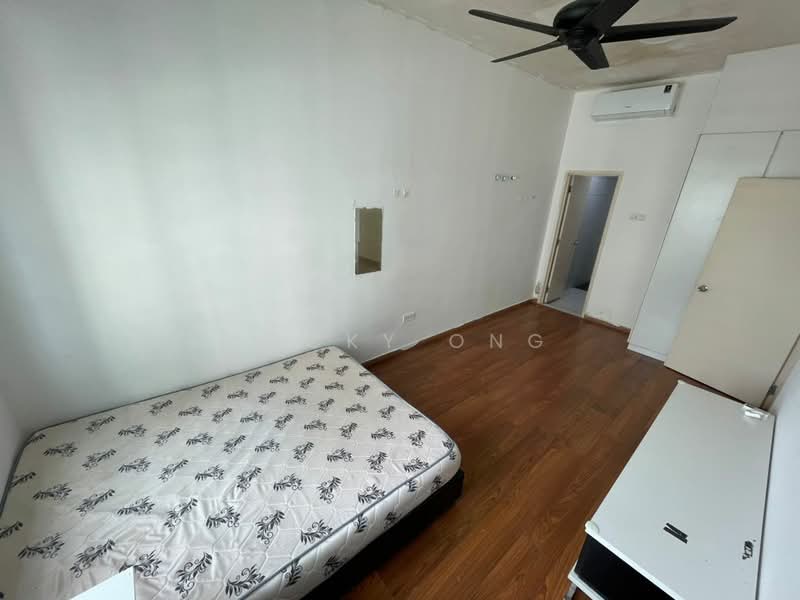 Apartment for Rent at Nusa Heights (Nusa Puncak) - Jacky Ong - Bedroom - PropertyGuru.com.my