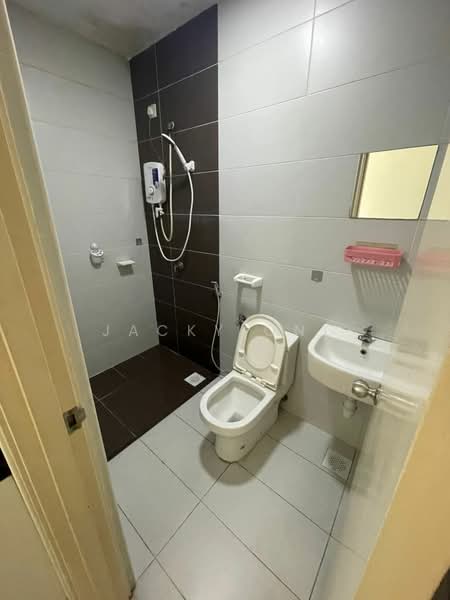 Apartment for Rent at Nusa Heights (Nusa Puncak) - Jacky Ong - Bathroom - PropertyGuru.com.my