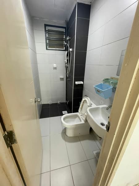 Apartment for Rent at Nusa Heights (Nusa Puncak) - Jacky Ong - Bathroom - PropertyGuru.com.my