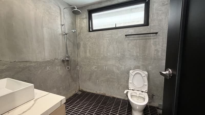 Semi-Detached House for Sale in Tanjung Bungah (Penang) - Khor Chiayee - Bathroom - PropertyGuru.com.my