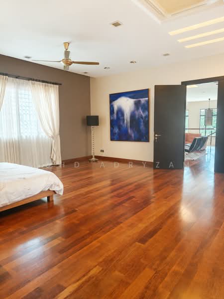 Link Bungalow for Sale in Tropicana (Petaling Jaya) - Mohd Adryzam - Bedroom - PropertyGuru.com.my