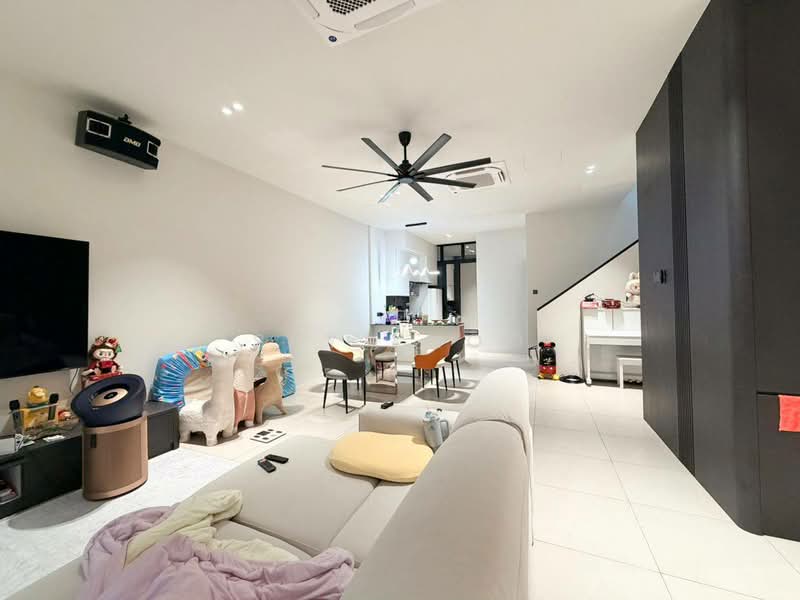 2-storey Terraced House for Sale in Puteri Harbour (Iskandar Puteri (Nusajaya)) - Sky Khoo - Living Room - PropertyGuru.com.my