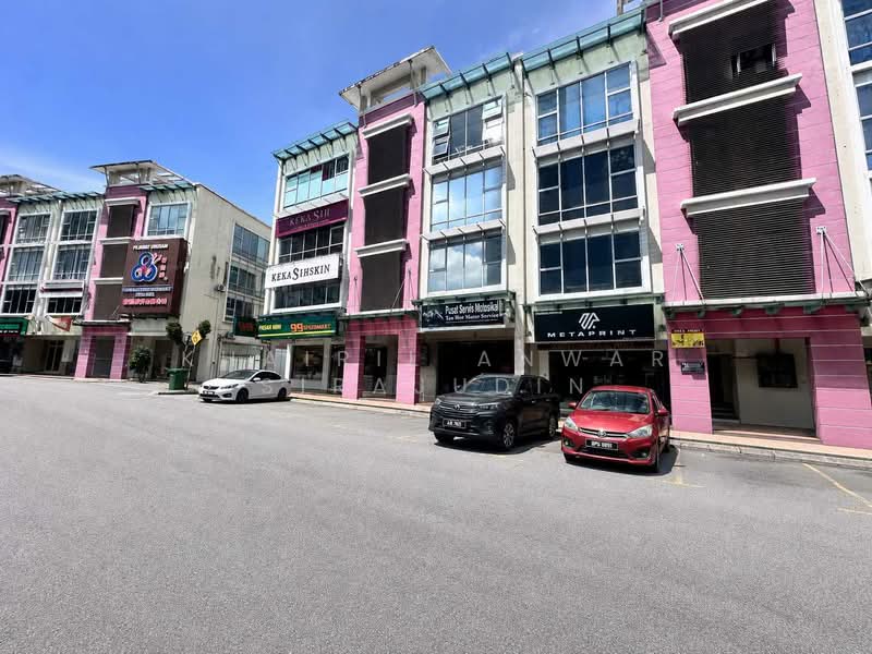 Kedai / Pejabat untuk Dijual di Setia Alam (Selangor) - Khairil Anwar Sirajudin - Exterior - PropertyGuru.com.my