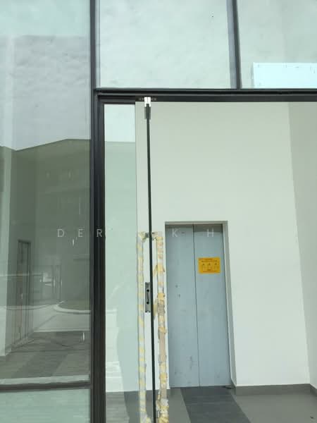 Kilang untuk Dijual di Bandar Teknologi Kajang (Kajang) - Derrick Hee - Entrance - PropertyGuru.com.my