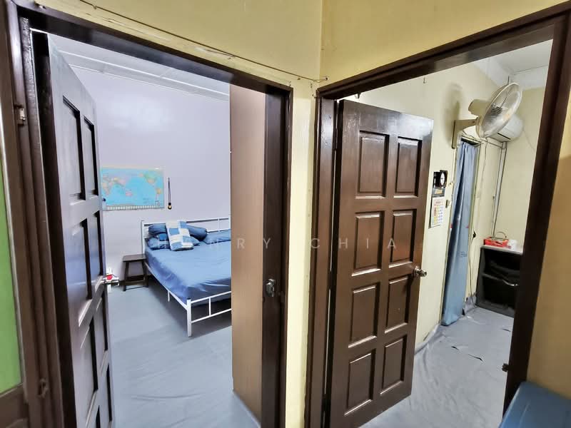2-storey Terraced House for Sale in Taman Sri Bahtera (Cheras) - Henry Chia - Bedroom - PropertyGuru.com.my