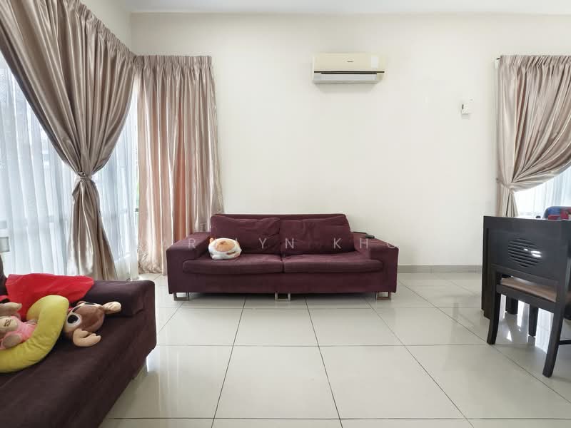 3-storey Terraced House for Rent in Batu Caves (Selangor) - Marilyn Khor - Living Room - PropertyGuru.com.my