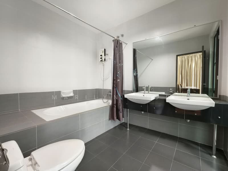 3-storey Terraced House for Rent in Batu Caves (Selangor) - Marilyn Khor - Bathroom - PropertyGuru.com.my