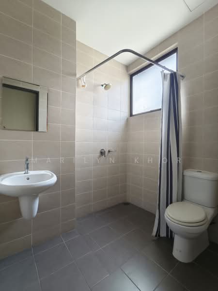 3-storey Terraced House for Rent in Batu Caves (Selangor) - Marilyn Khor - Bathroom - PropertyGuru.com.my