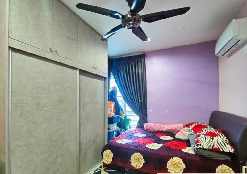 Pangsapuri untuk Dijual di Residensi Laguna Biru 2 - Muin Mn - Bedroom - PropertyGuru.com.my