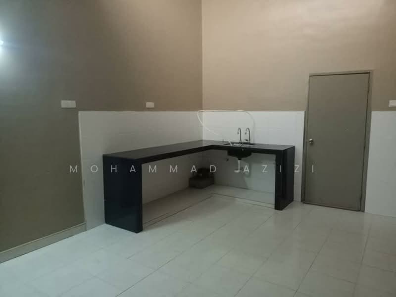 Semi-Detached House for Sale in Kuantan (Pahang) - Mohammad Azizi - Kitchen - PropertyGuru.com.my