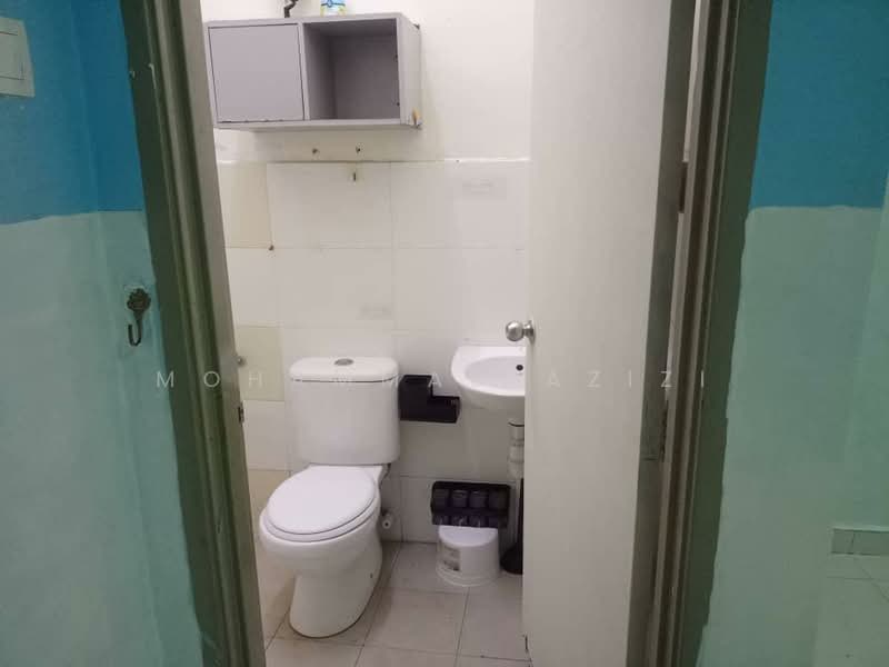 Semi-Detached House for Sale in Kuantan (Pahang) - Mohammad Azizi - Bathroom - PropertyGuru.com.my