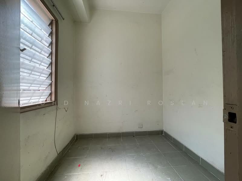 Rumah Teres 2 Tingkat untuk Dijual di Usj 12 (Subang Jaya) - Mohd Nazri Roslan - Interior - PropertyGuru.com.my