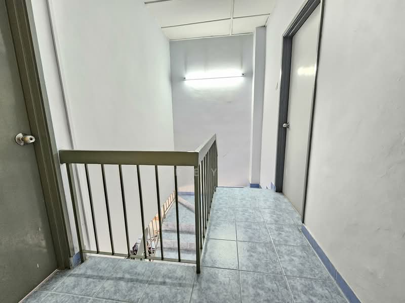 Apartment for Sale at Perdana Villa Deluxe - Jeffrey Ooi - Corridor - PropertyGuru.com.my