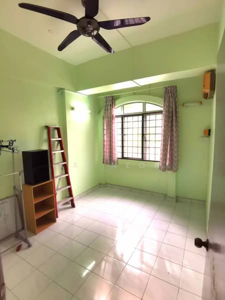 Apartment for Sale at Pangsapuri Daisy - KAT NEOH - Interior - PropertyGuru.com.my