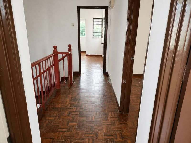 2-storey Terraced House for Sale in Seksyen 7 (Bangi) - Nurashekin . - Corridor - PropertyGuru.com.my