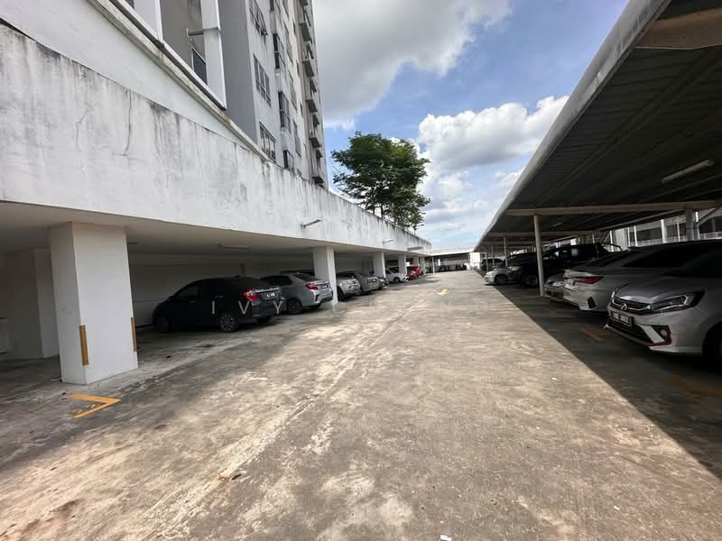 Shop / Office for Rent in Taman Tasik Prima (Puchong) - Ivy Chong - Car Park - PropertyGuru.com.my
