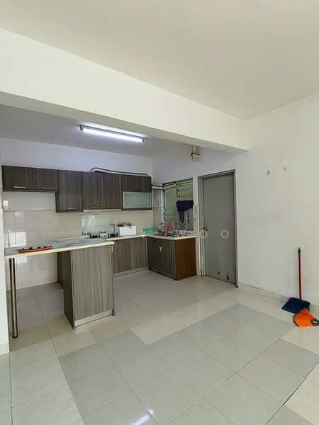 Condominium for Rent at Pelangi Heights 2 - Abby Woo - Kitchen - PropertyGuru.com.my