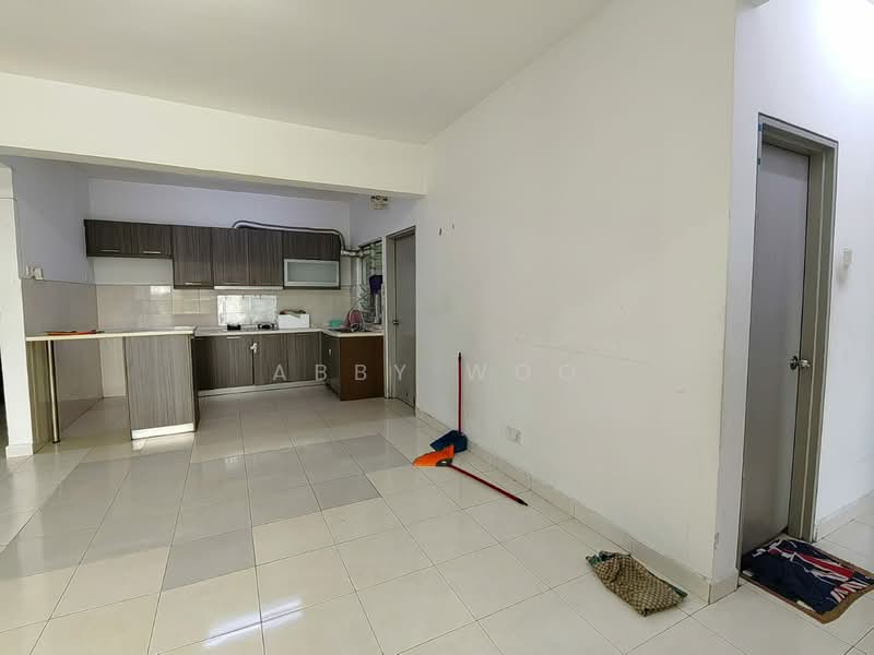Condominium for Rent at Pelangi Heights 2 - Abby Woo - Kitchen - PropertyGuru.com.my