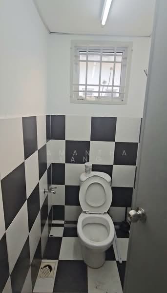 Shop / Office for Rent in Iskandar Puteri (Nusajaya) (Johor) - Samantha Tang - Bathroom - PropertyGuru.com.my