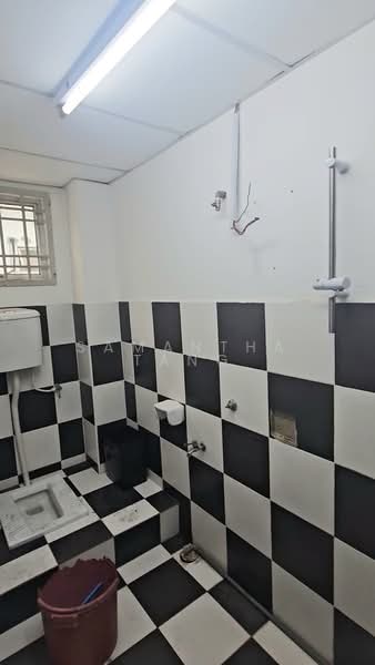 Shop / Office for Rent in Iskandar Puteri (Nusajaya) (Johor) - Samantha Tang - Bathroom - PropertyGuru.com.my